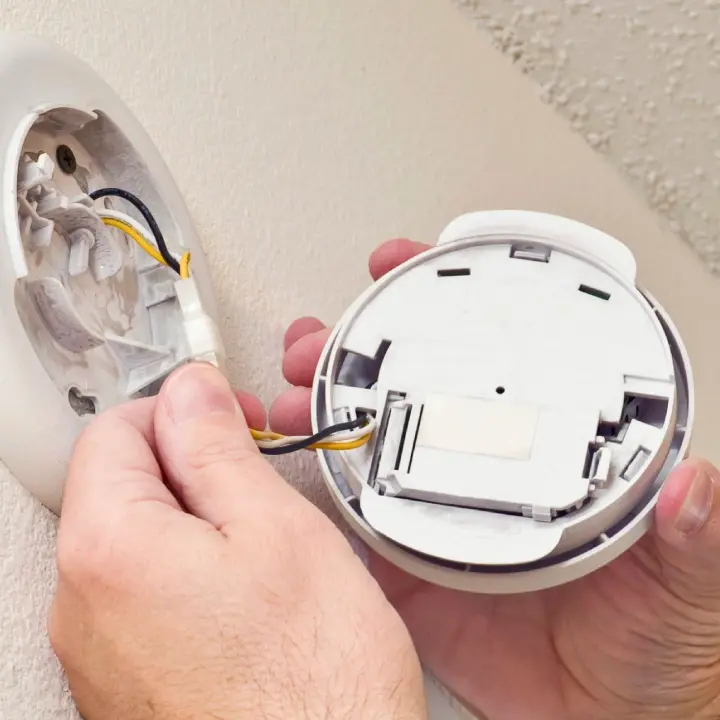 Smoke Detector Troubleshooting Services