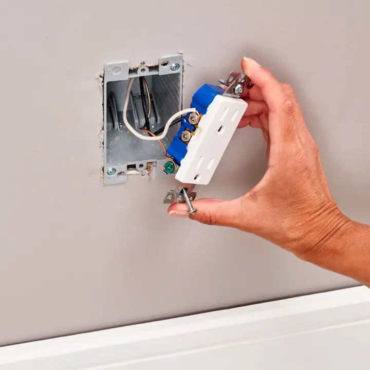Electrical Outlet Troubleshooting Services